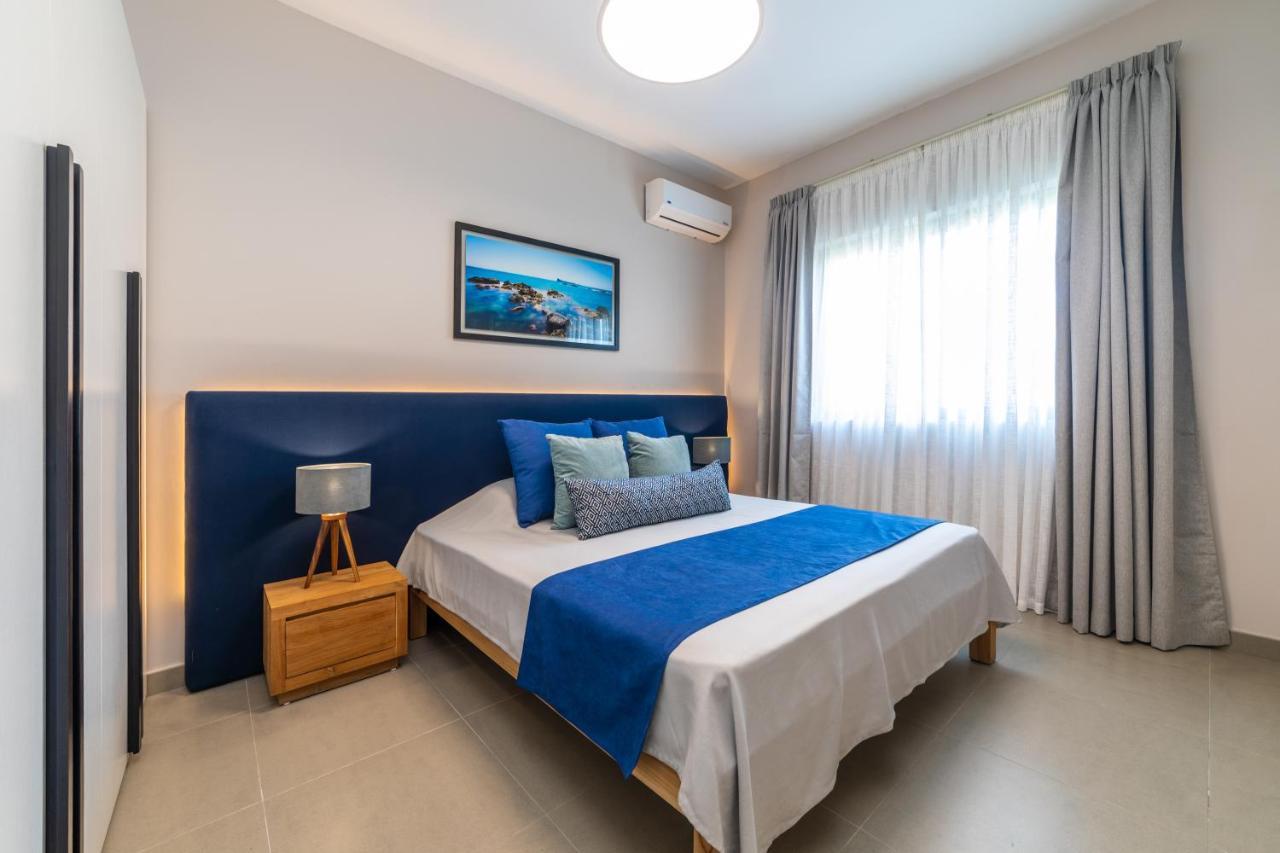 One Bay Residence - Apartment 12 - Apartment In Pereybere Pereybere Beach Esterno foto